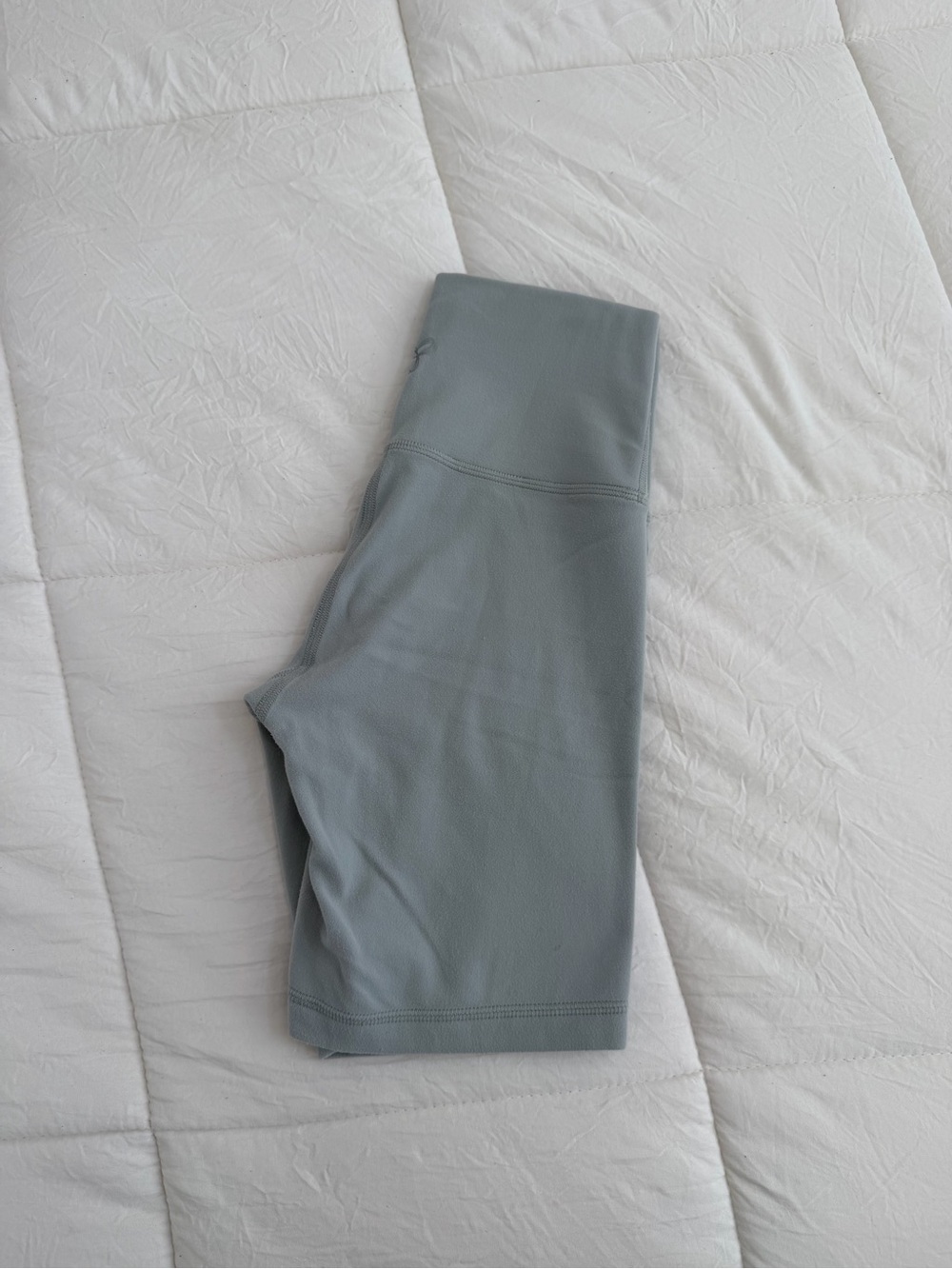 Aritzia TNA 7” Biker Shorts